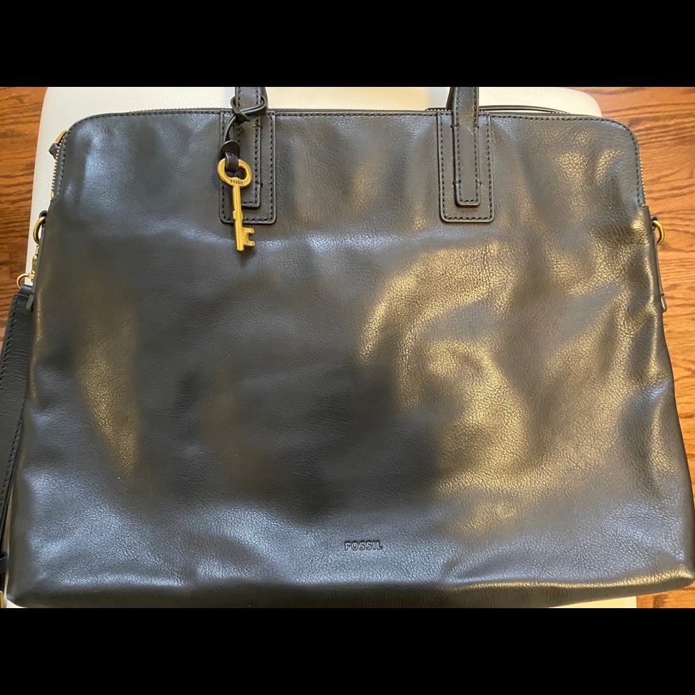 Fossil Emma laptop bag 💕